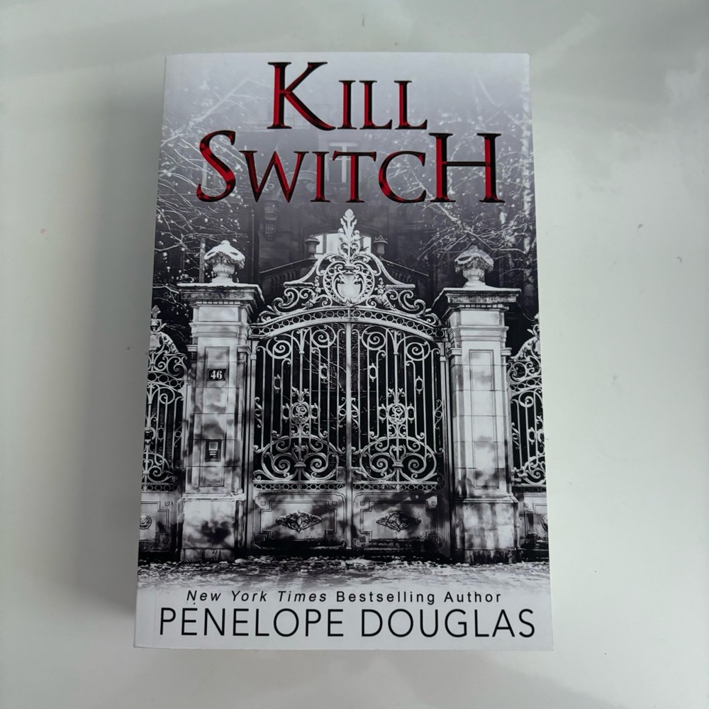 OOP: Kill Switch by Penelope Douglas (indie)